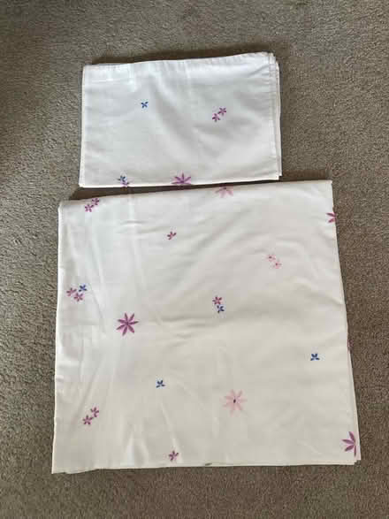 Photo of free Duvet cover and sheets (Waterloville) #1