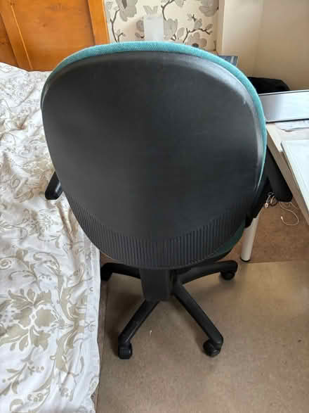 Photo of free Green adjustable office chair (CR5) #1