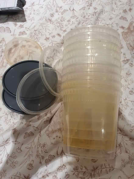 Photo of free 9 soup pots with lids (BA13 Westbury) #1