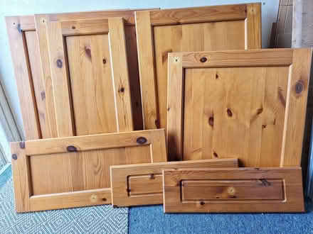 Photo of free Kitchen cupboard doors (Piece TR16) #1