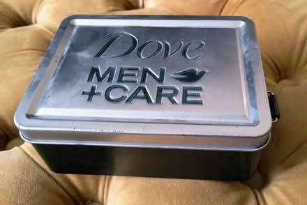 Photo of free Gift tin (Allington ME16) #3