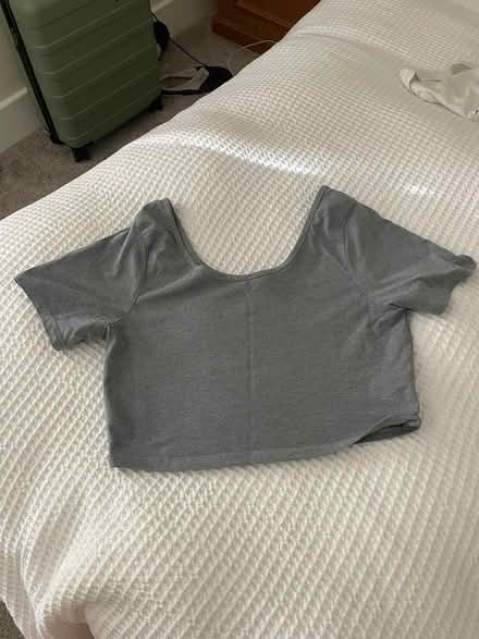 Photo of free Women’s clothing size 6-8 (Wimbledon SW19) #4
