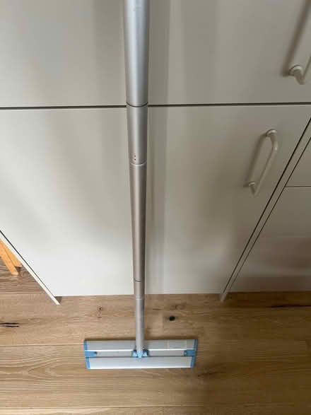 Photo of free E cloth mop stick (E1W) #2