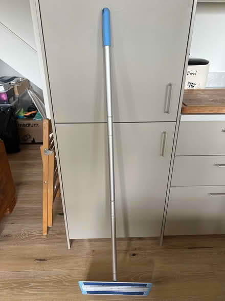 Photo of free E cloth mop stick (E1W) #1