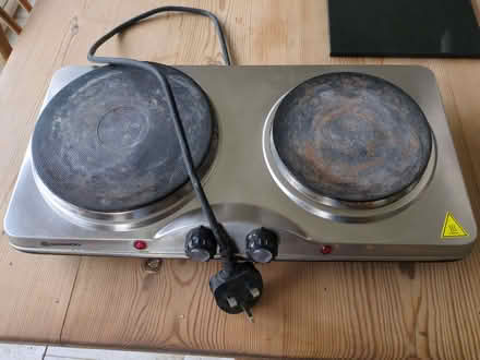 Photo of free Freestanding electric double hob (Painswick GL6) #1