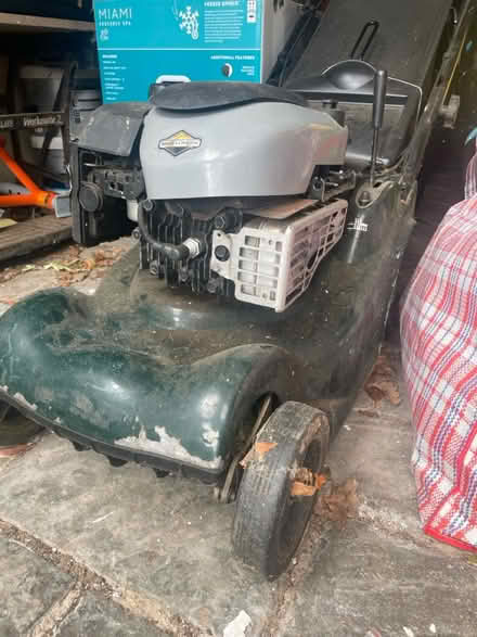 Photo of free Lawnmower (temperamental) (Stanmore, HA7) #4