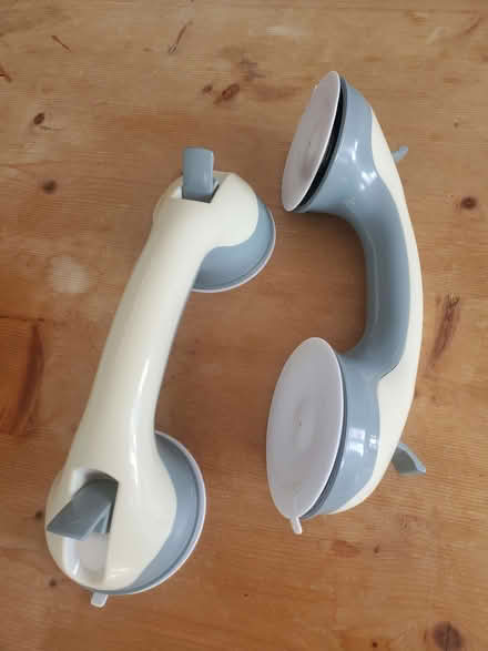 Photo of free Suction Grab Handles (TN25) #1
