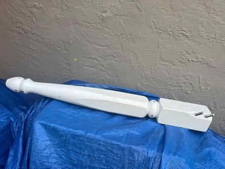 Photo of free Wood table and 4 chairs (Pton near fairgrounds) #3