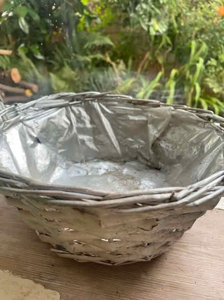 Photo of free Silver basket (Lightpill GL5) #2