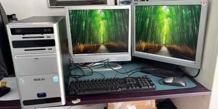 Photo of free Dual monitor windows 10 PC (Leigh-on-Sea SS9) #2