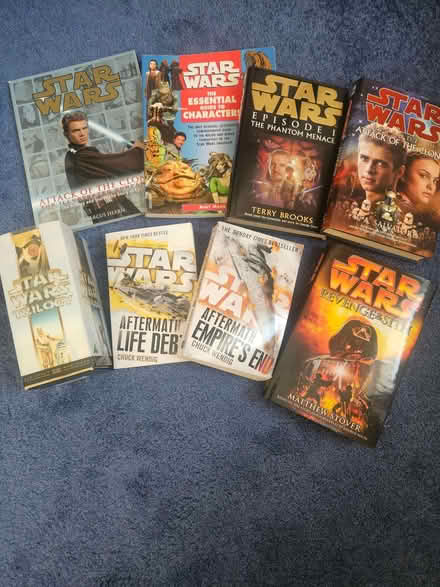 Photo of free STAR WARS Films and books (Kents Hill MK7) #2
