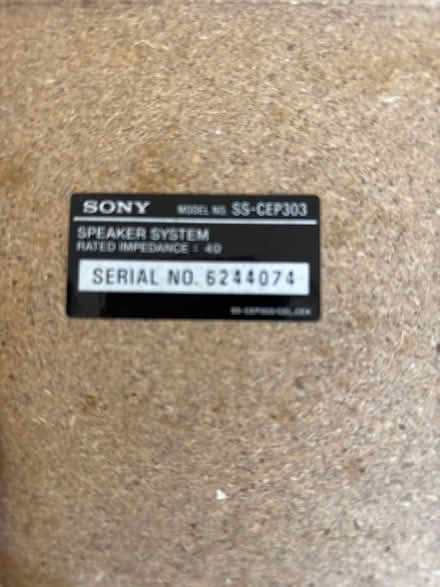 Photo of free Pair of speakers (Farnham Common SL2) #2