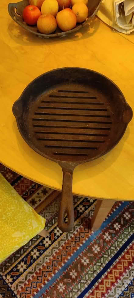 Photo of free Cast Iron Griddle Pan (Nottingham NG7) #1