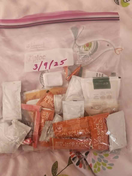 Photo of free Assorted Sauce Packets (Southwest Cupertino) #1