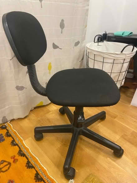 Photo of free Office chair (S8 Beauchief) #4
