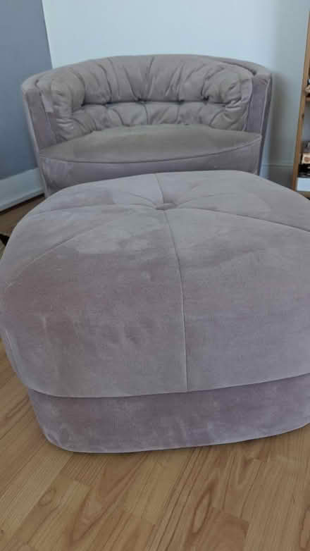 Photo of free Round velvet chair with pouffe (Guildford GU1) #4