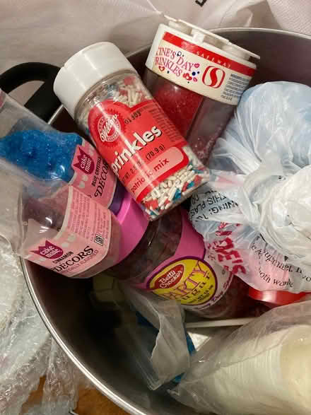 Photo of free Red white blue pink sprinkles (Foothill Boulevard Cupertino) #1