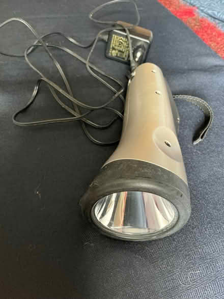 Photo of free Wind-up and mains powered LED torch (Goldhanger CM9) #1
