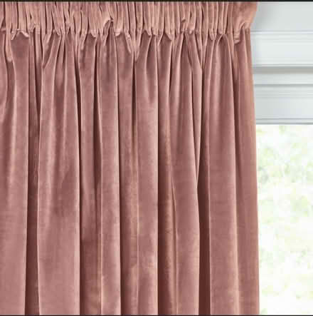 Photo of Curtains 72x72 (Goodmayes IG3) #1