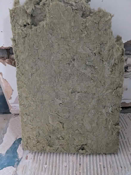 Photo of free wall insulation or soundproofing (Handside, WGC, AL8) #1