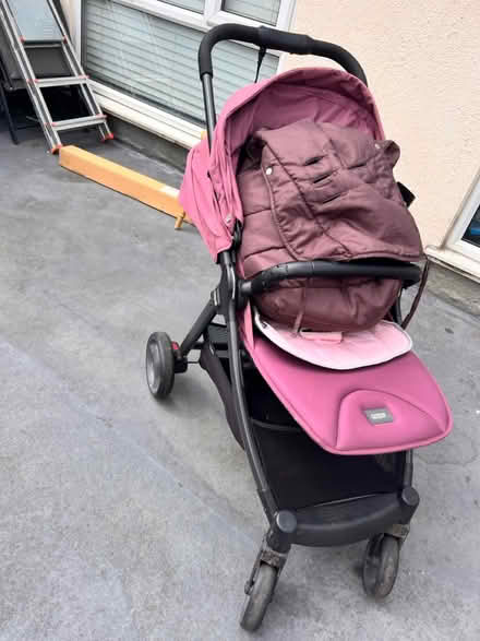 Photo of free Baby stroller (Cr7 8lw) #4