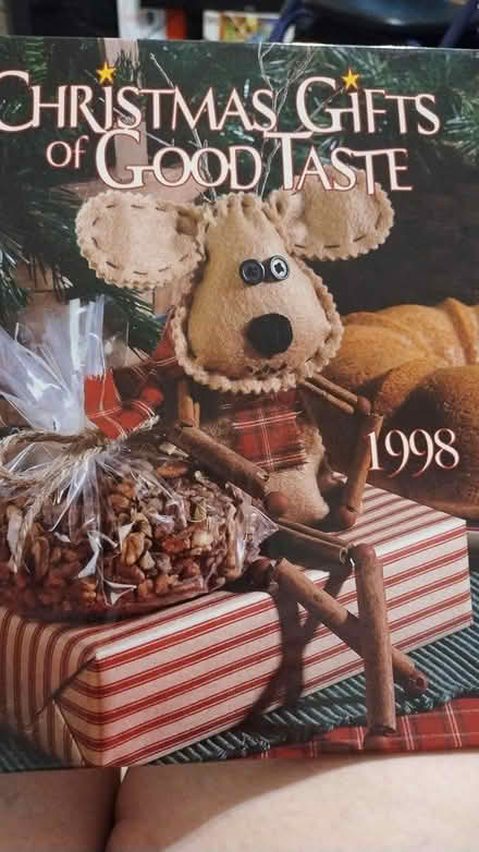 Photo of free Christmas Gifts (Allen) #1