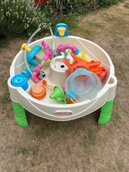 Photo of free Little Tikes water table (Cheshunt EN7) #2