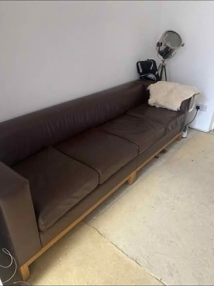 Photo of free De La Espada long leather sofa (BA2) #4