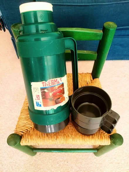 Photo of free One Litre Thermos Flask (Surrey Heath GU24) #1