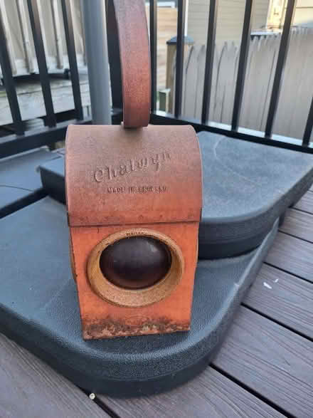 Photo of free Chalwyn railway lantern (Hill East) #1