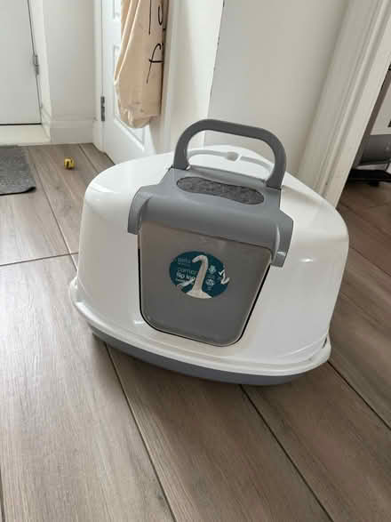 Photo of free Cat Litter Tray (Colindale) #1