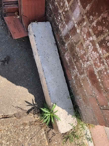 Photo of free Concrete lintel (Eltham SE9) #1