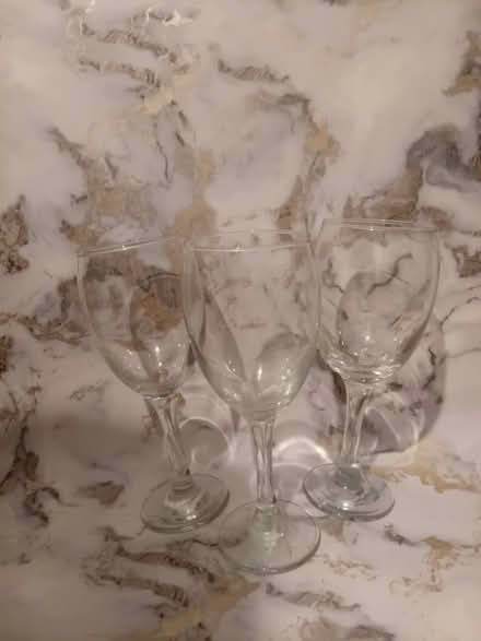 Photo of free Large Wine Glasses (GL20) #1