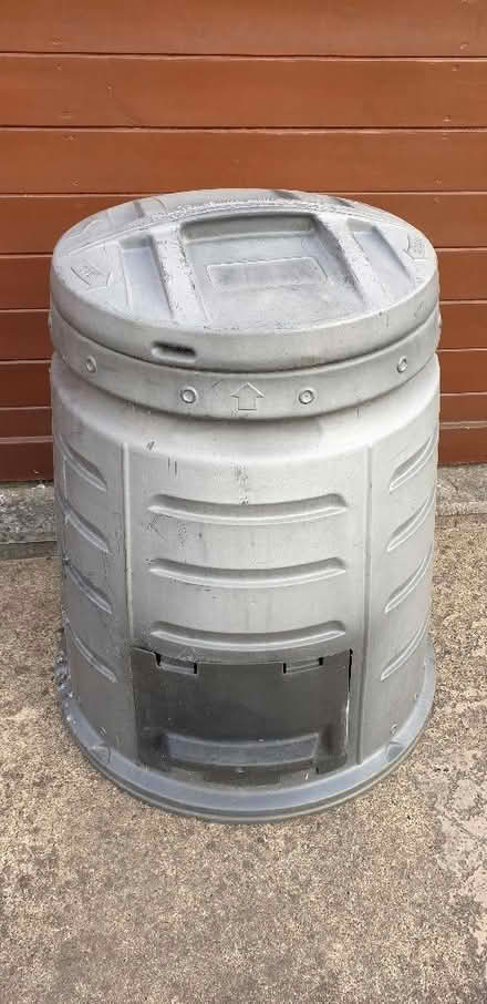 Photo of free Compost bin (Upper Cudworth S72) #1