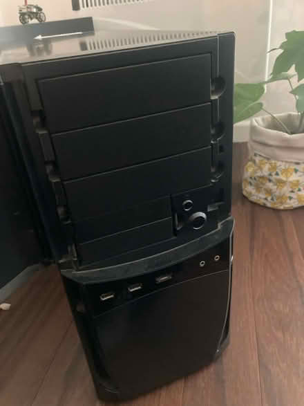 Photo of free Computer for spares (S3 Neepsend) #1