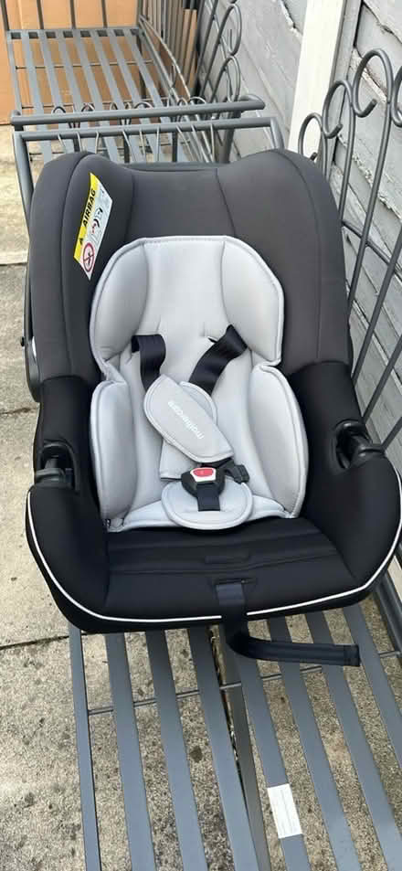 Photo of free Baby car seat in excellent condition (Northern Moor M23) #2