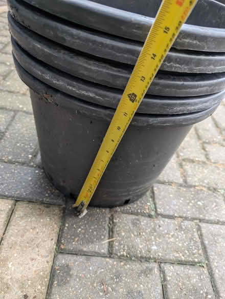 Photo of free Flower pots, large (Rayleigh) #2