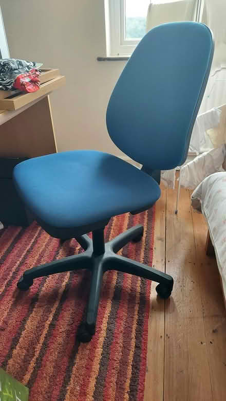Photo of free Office chair (west malvern) #3