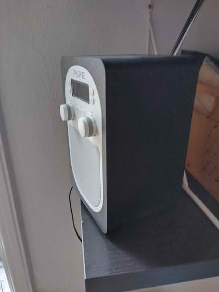 Photo of free PURE Evoke digital radio (Stroud Green N4) #4