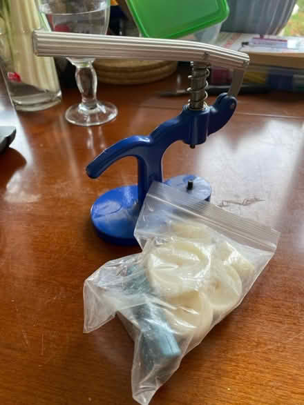 Photo of free Watch press tool (B67) #1