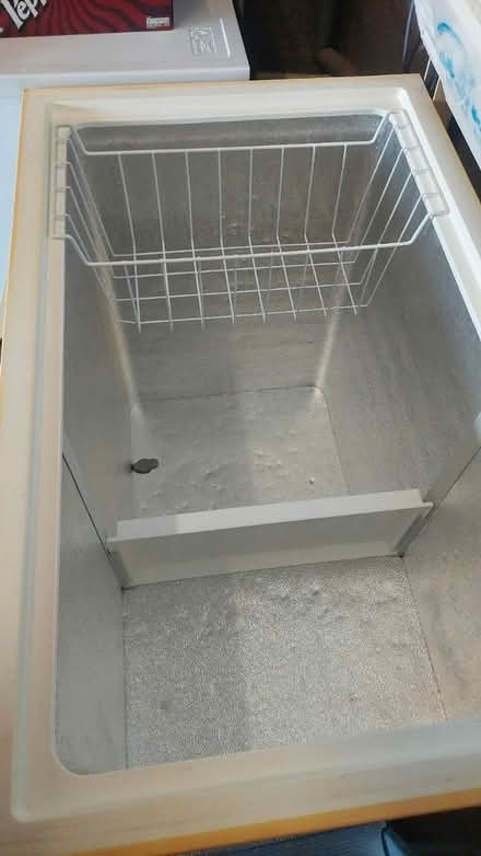 Photo of free Chest Freezer (Glenfield, LE3) #4