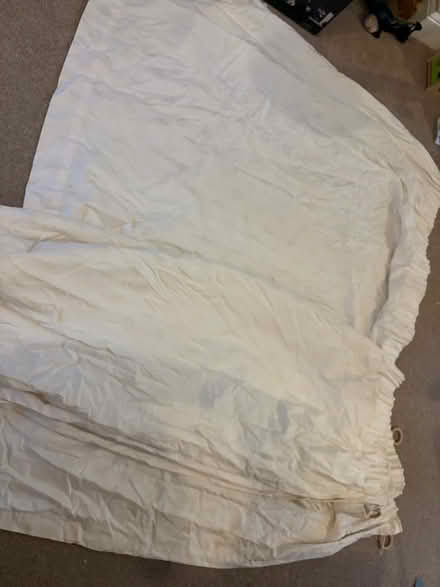 Photo of free Cream curtains (CR5 Coulsdon South) #1