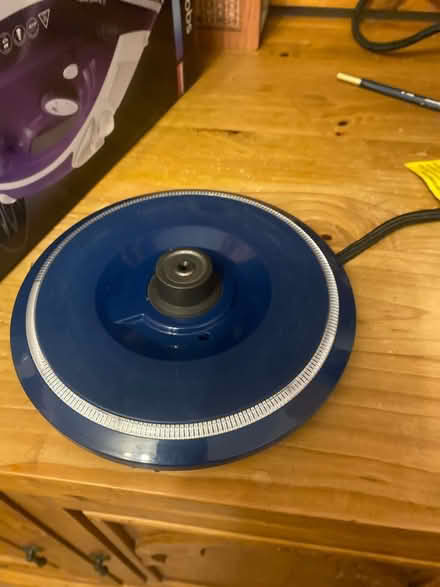 Photo of free Wireless iron (TW3) #3