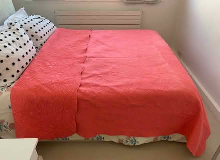 Photo of free Pink blanket or bedspread- Zara home (Chalk Farm NW3) #3