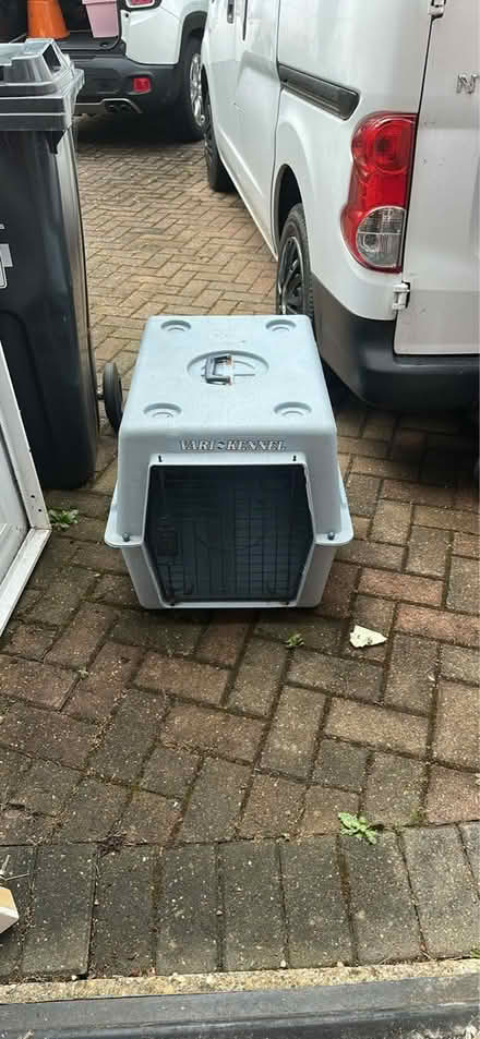 Photo of free Large pet carrier (Bletchley MK3) #1