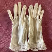 Photo of free 6xpairs of gloves for theatre/dressing up (CO16) #3