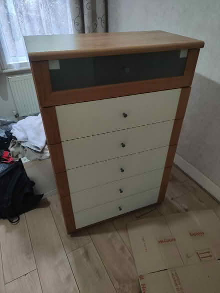 Photo of free Chest of drawers (High Town LU2) #1