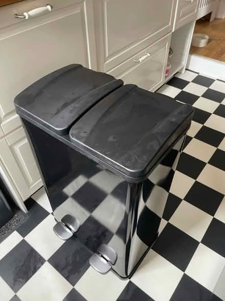 Photo of free Double pedal dustbin (M14 Fallowfield) #1