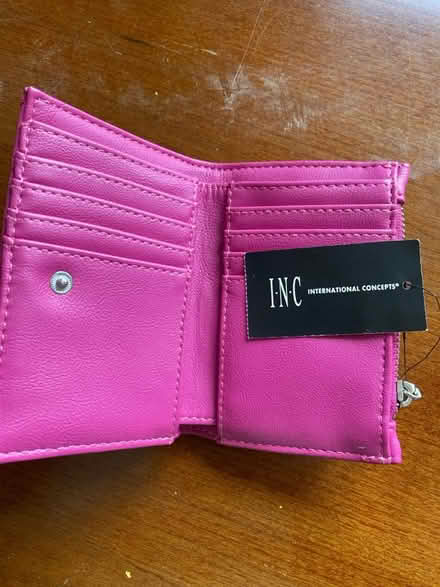 Photo of free Wallet (B67) #2
