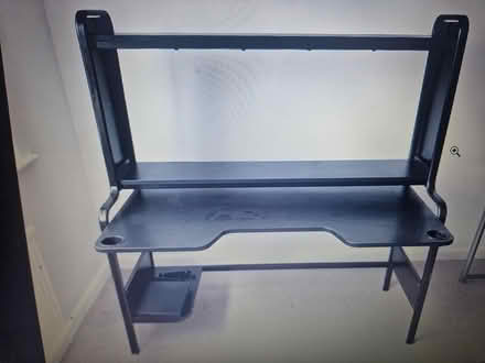 Photo of free Black Office desk (HX3) #2
